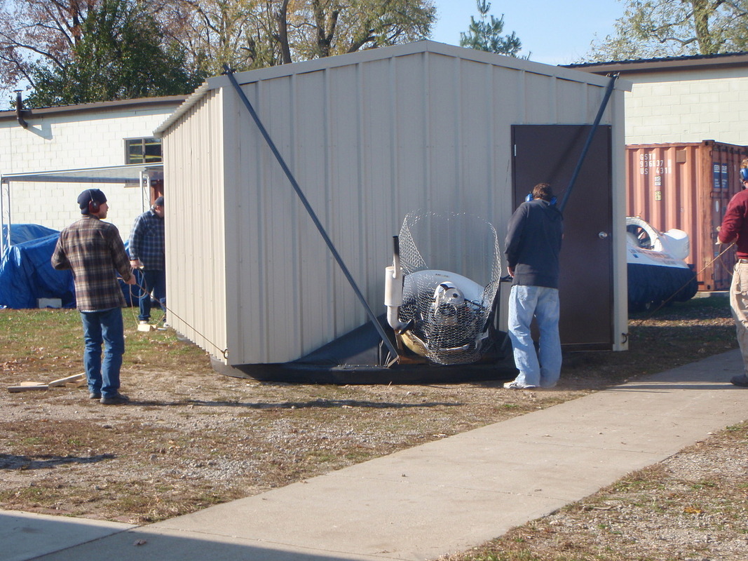 Pictures Neoteric hoverlifters move steel building