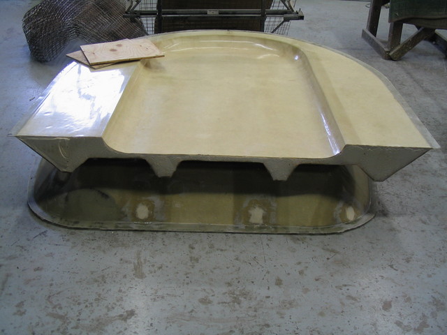 hovercraft hull cross section