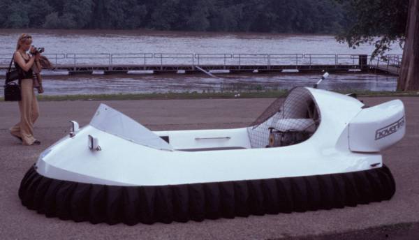 Hovercraft picture